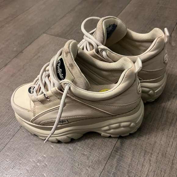 Buffalo London size 7 - Picture 3 of 15